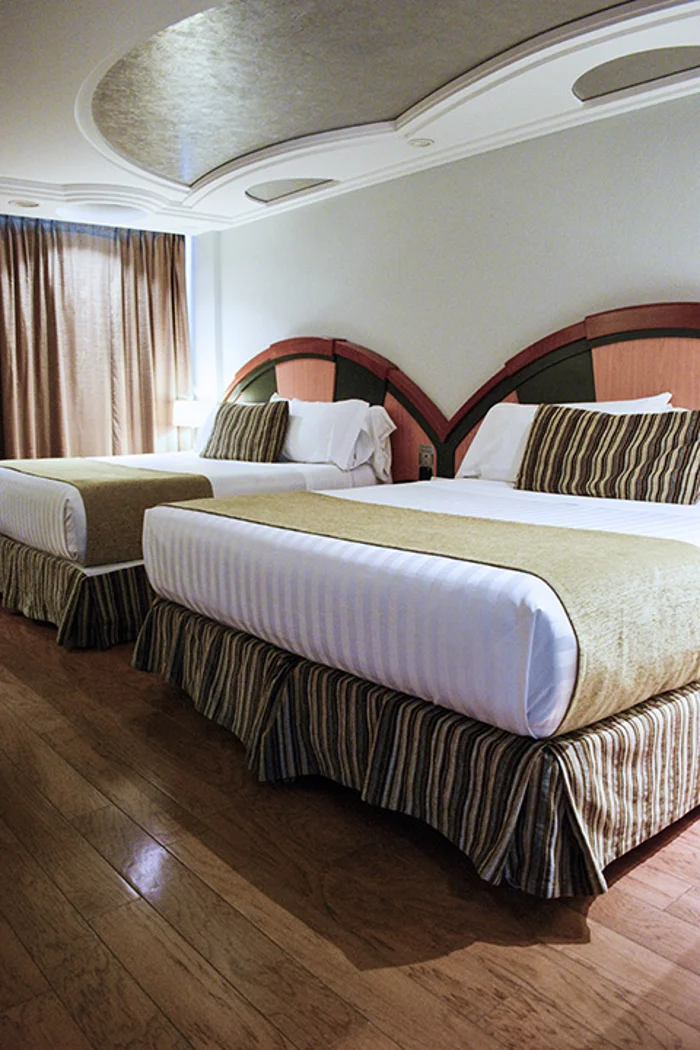 Junior Suite Doble C Jacuzzi (4)