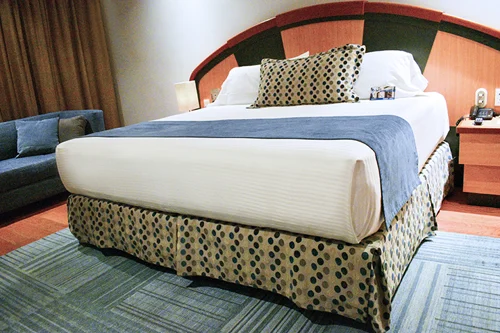 Junior Suite (6) Junior Suite (6)