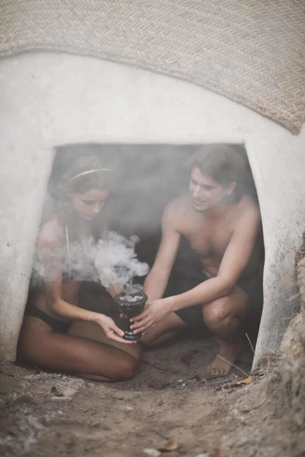 Pareja En Area De Temazcal Pareja En Area De Temazcal